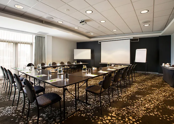 Holiday Inn Melbourne Airport By IhgAirport Hotel